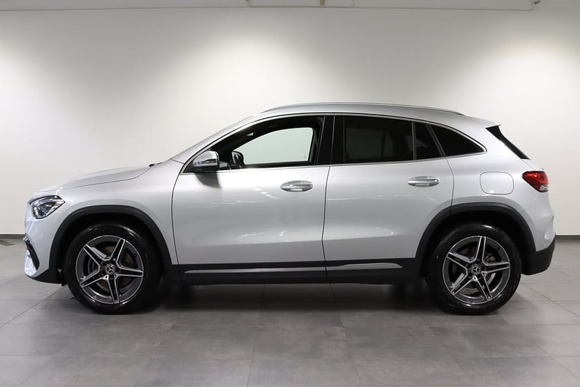 Bild 3 av Mercedes-Benz GLA 250 e 250e AMG Line Dragkrok
