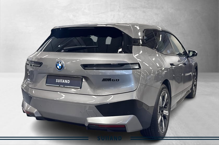 Bilde 3 av BMW iX M60