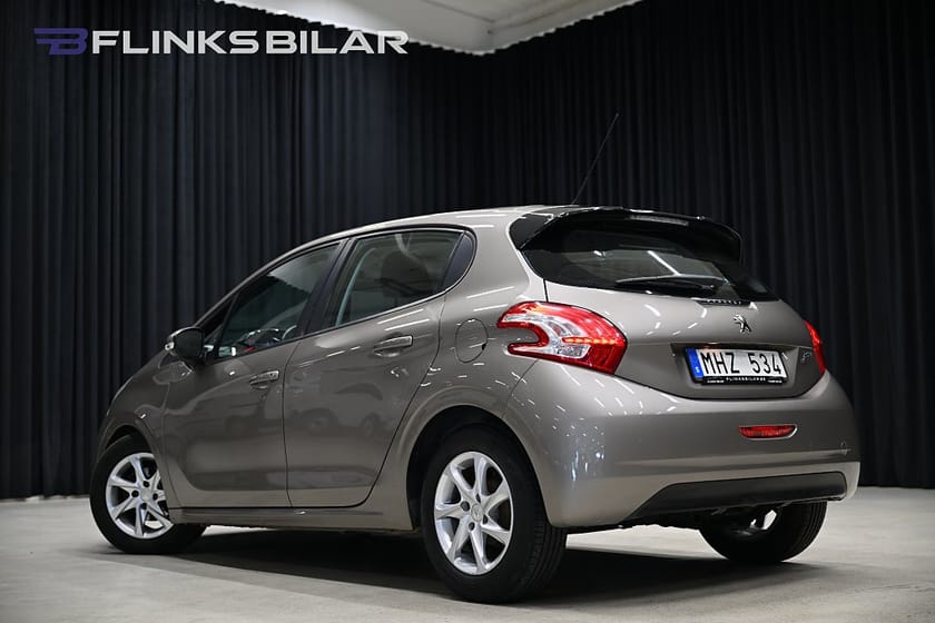 Bild 4 av Peugeot 208 1.4 e-HDi 68HK Automat|5dr|Farthållare|Kambytt