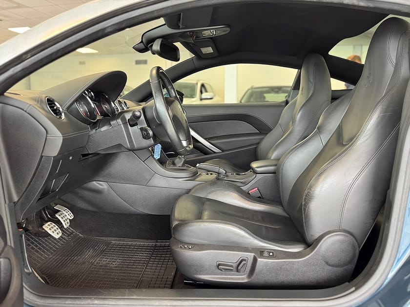 Bild 5 av Peugeot RCZ 4J 1.6 Turbo 200Hk JBL
