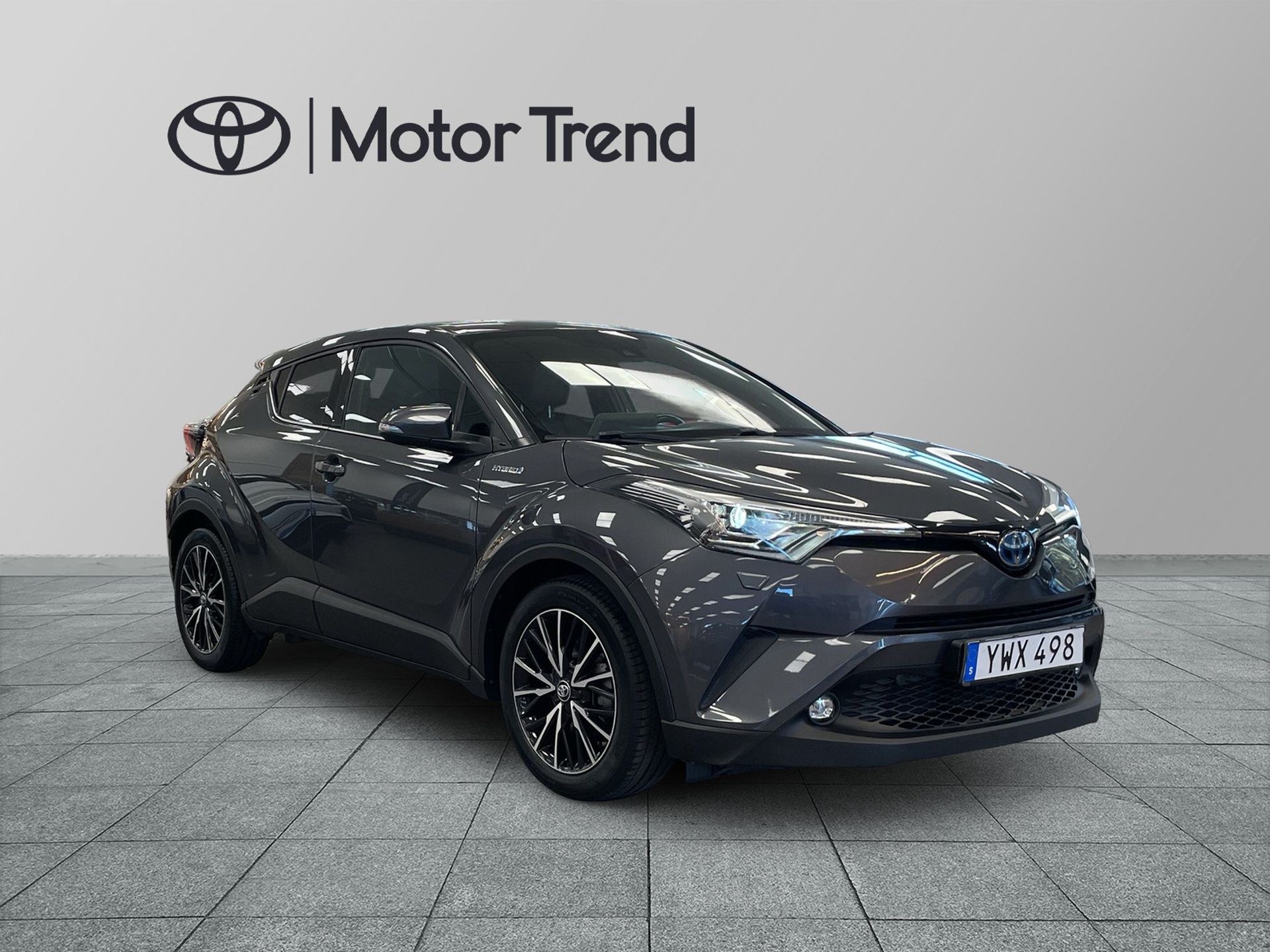 Toyota C-HR 2019, photo 7/10