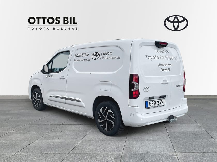 Bild 2 av Toyota ProAce City 1.5 D-4D Automatisk, 131hk - Professional / V-hjul, Drag, LED-ramp