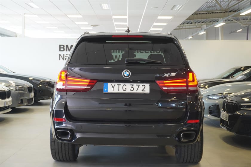 Bild 5 av BMW X5 xDrive30d M-Sport Innovation Pano Night-V Drag