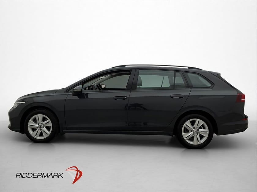 Bild 4 av Volkswagen Golf Sportscombi 1.5 eTSI Life Kamera Rattvärme Drag MOMS