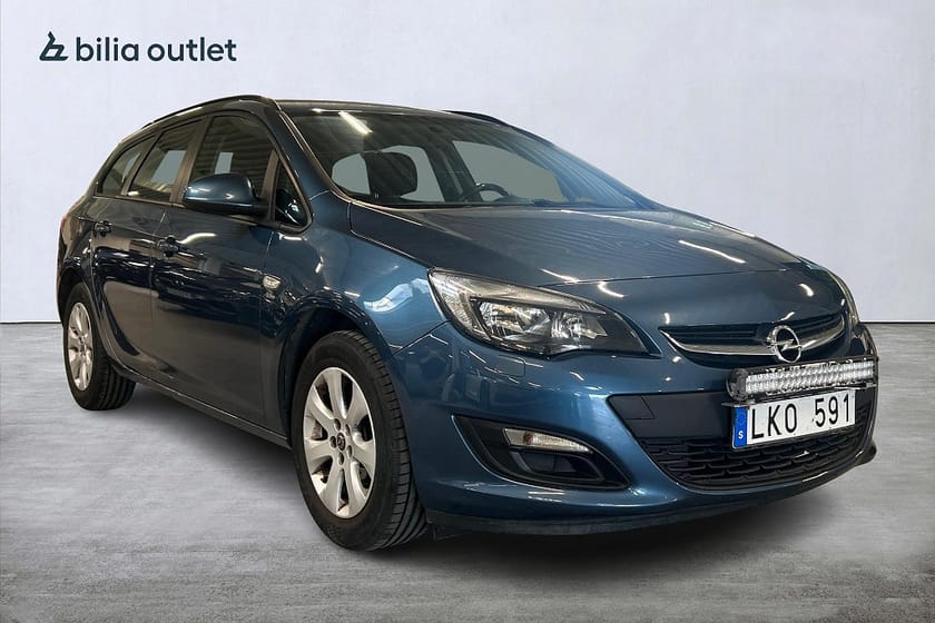 Bild 4 av Opel Astra Sports Tourer 1.6 Active 115hk Drag Rattvärm P-sensor