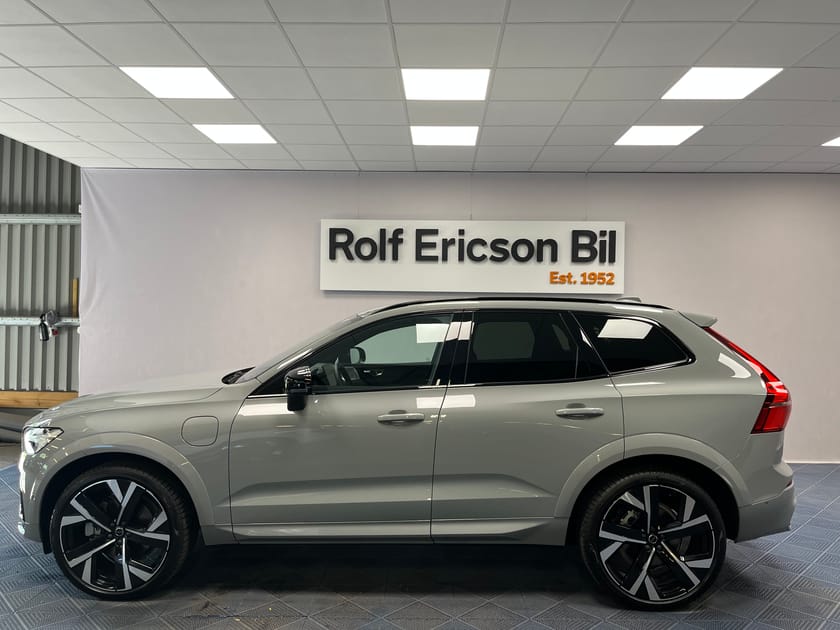Bild 2 av Volvo XC60 T8 Plus Black Nordic Edition