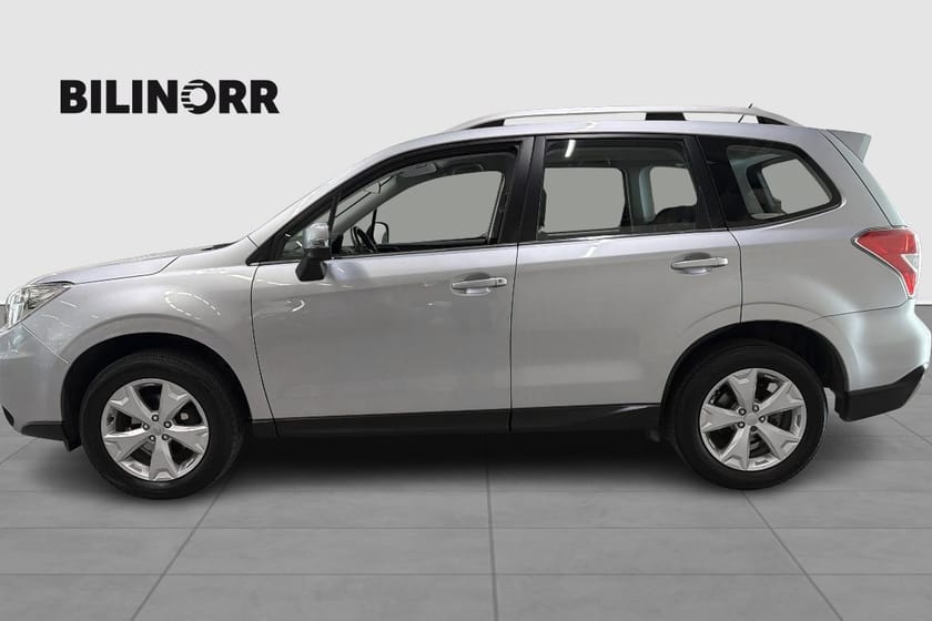 Bild 3 av Subaru Forester FORESTER, Vhjul, Mvärm, Drag, X-ljus