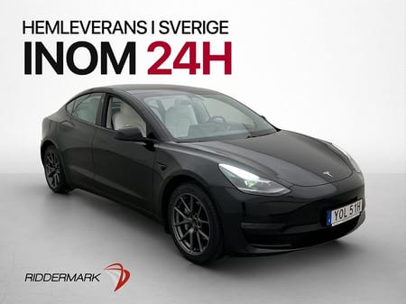 Tesla Model 3 Long Range AWD Värmepump Drag Svensksåld MOMS