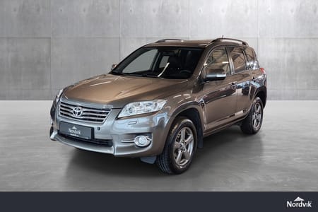 Toyota RAV4 4WD/Navigasjon/Vanguard Executive