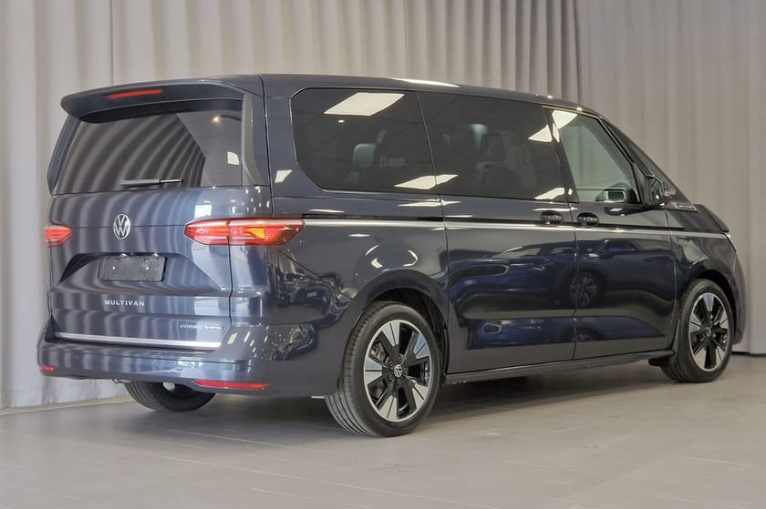 Bild 5 av Volkswagen Multivan eHybrid 4M STYLE HJULBAS: 3124 MM LÅNGT ÖVERHÄNG MOT