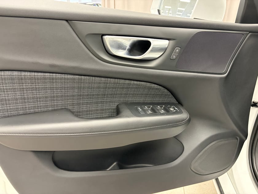 Bild 4 av Volvo V60 B4 Bensin Core