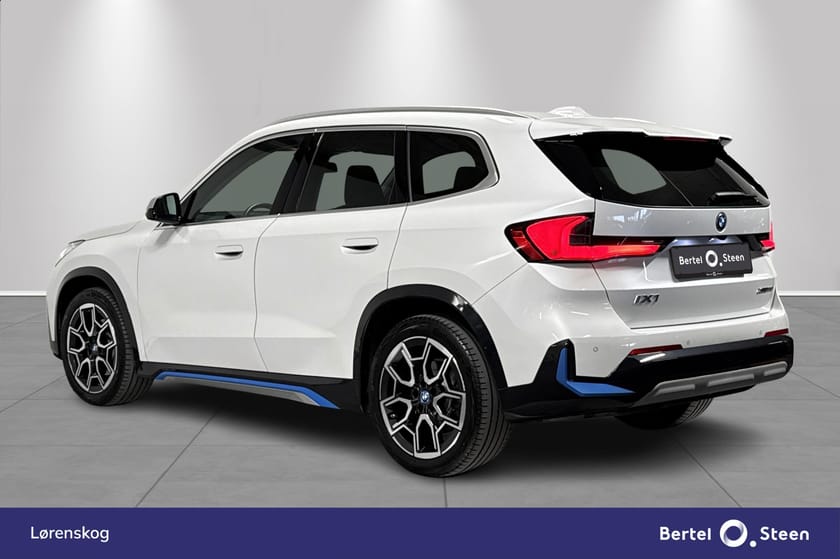 Bilde 3 av BMW iX1 xDrive30