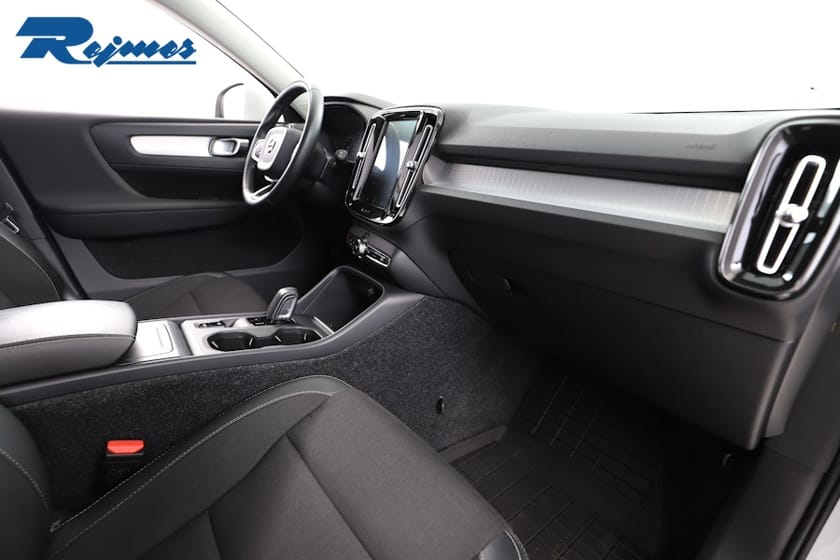 Bild 5 av Volvo XC40 D3 FWD Momentum Advanced Edition