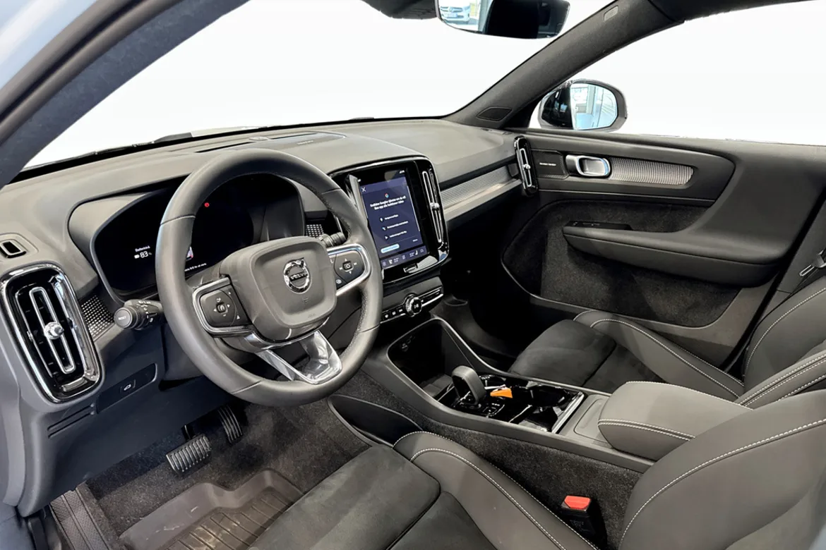 Volvo EX40 Twin Motor Performance