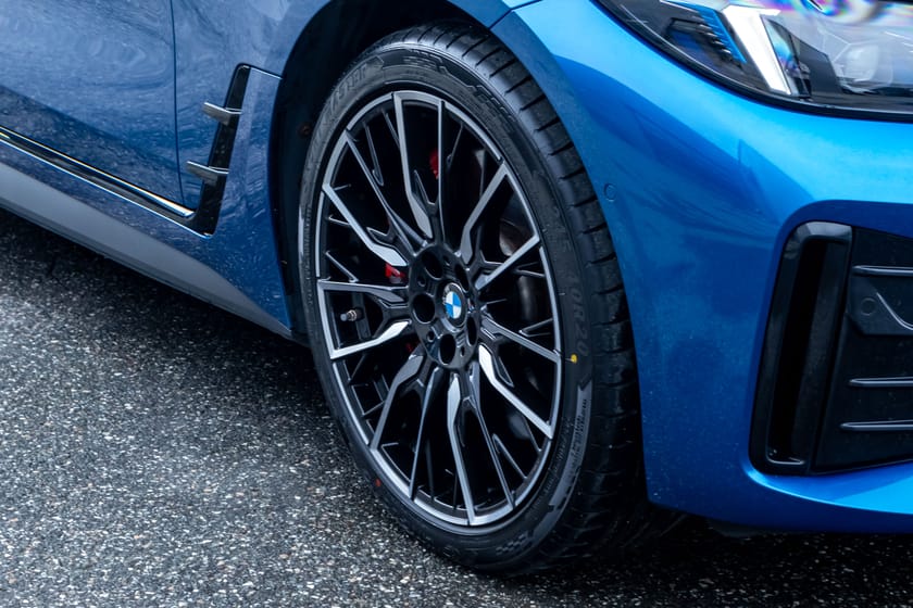 Bilde 3 av BMW i4 M50 xDrive Gran Coupé Supercharged/Indiv.Lakk/Facelift/20''/H&K/Takluke++