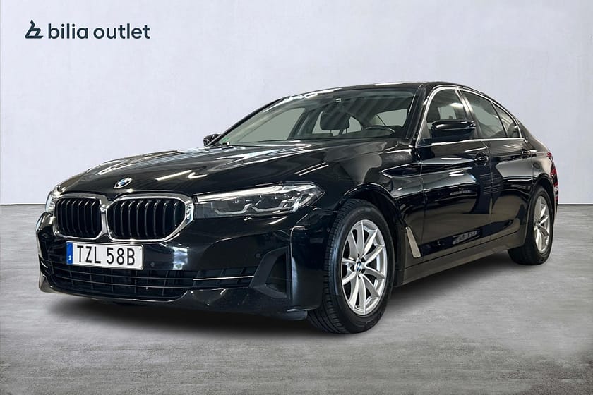 Bild 1 av BMW 520d xDrive Sedan aut Sportline 190hk Navi Carplay B-kamera