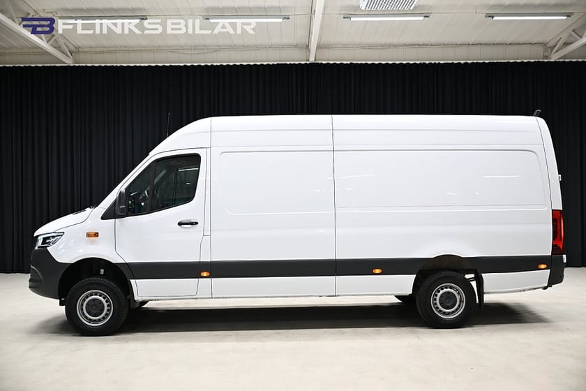 Bild 1 av Mercedes-Benz Sprinter 319 CDI 4x4 Panel Van 190HK Automat Servicebil