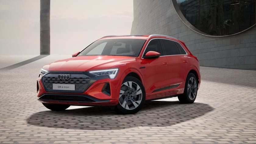 Bild 1 av Audi Q8 55 e-tron quattro Proline Selection 300,00 kW