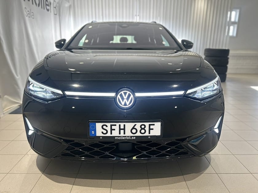 Bild 2 av Volkswagen ID.7 GTX Tourer