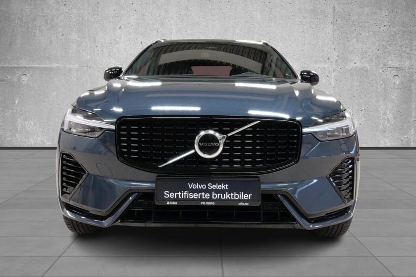 Bilde 2 av Volvo XC60 T6 4x4 R-Design Krok H&K Stereo