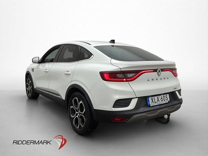 Bild 5 av Renault Arkana E-TECH 145 Dragkrok Kamera P-sensorer Navigation