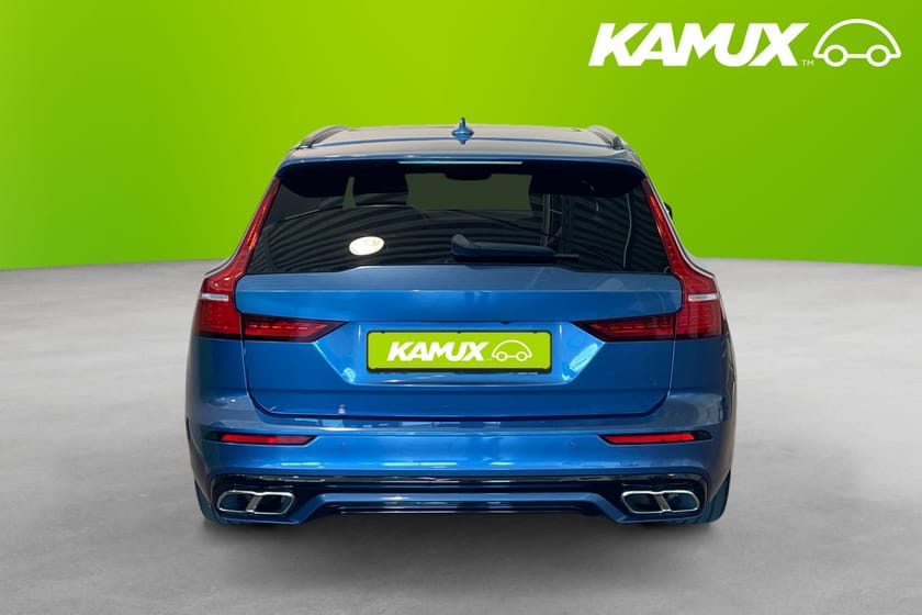Bild 5 av Volvo V60 D4 R-design 360 H/K Pano Värmare 190hk