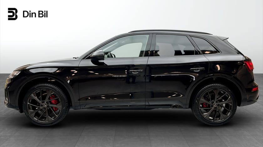 Bild 2 av Audi Q5 40 TDI quattro 204HK S-Line PANO Black Optik