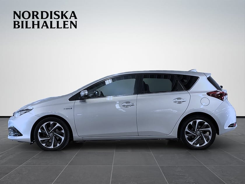 Bild 4 av Toyota Auris Hybrid e-CVT Active Plus Kamera Dragkrok Bluetooth