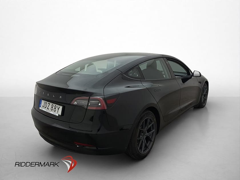 Bild 5 av Tesla Model 3 Long Range AWD Värmepump Autopilot Svensksåld