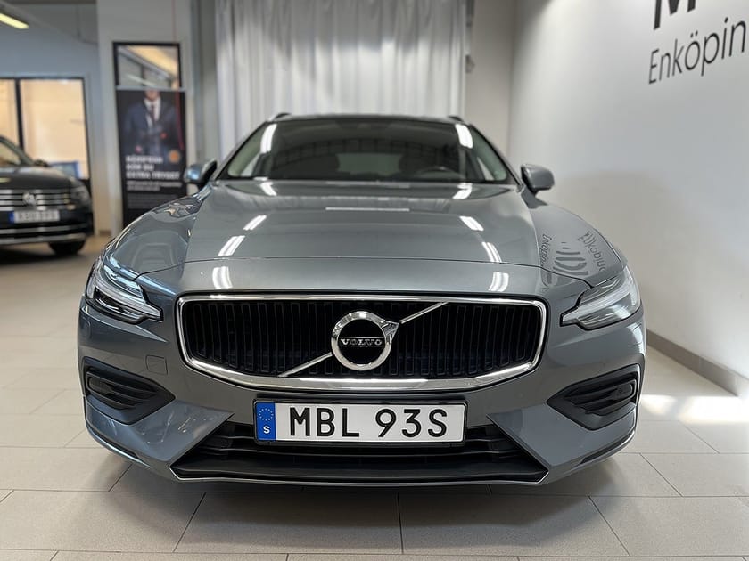 Bild 3 av Volvo V60 Momentum T4 190hk Drag VOC Värmare