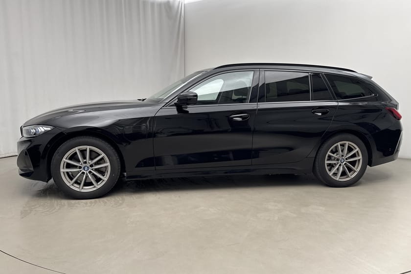 Bild 3 av BMW 330e xDrive Touring