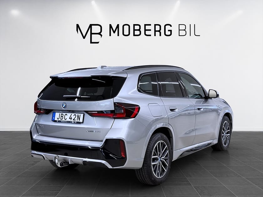 Bild 5 av BMW X1 xDrive25e 245hk M Sport H/K B-Kamera Drag