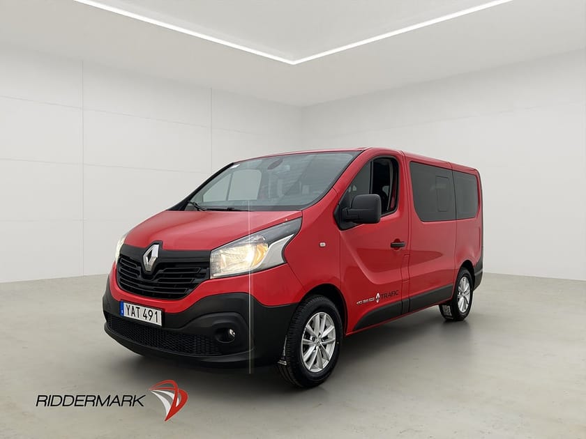 Bild 1 av Renault Trafic Kombi 1.6dCi Värmare Dragkrok PDC 9-Sits