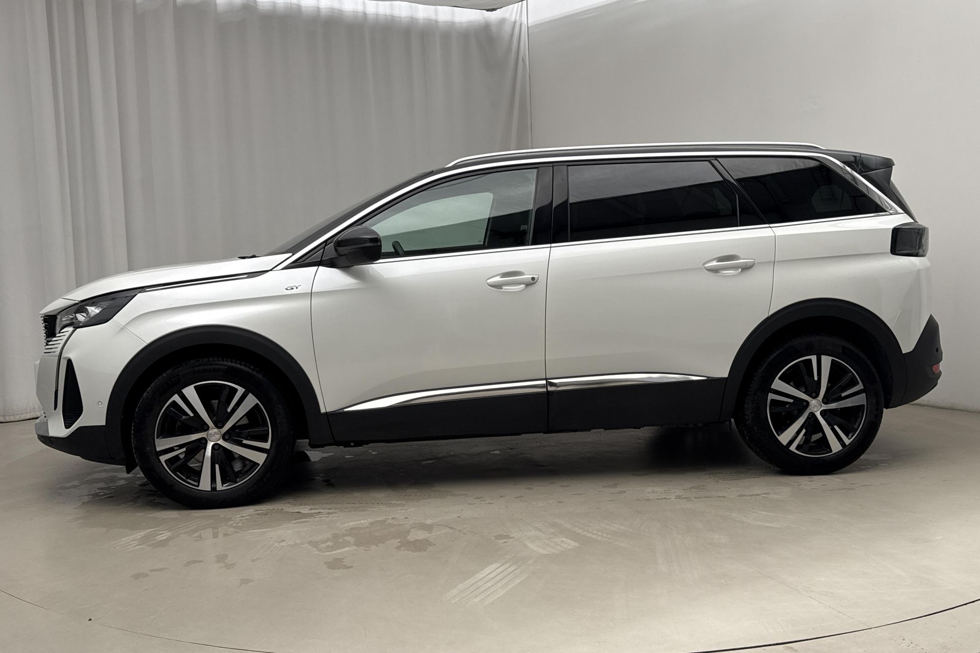 Peugeot 5008 1.2 PureTech 130 2023, bild 2/10