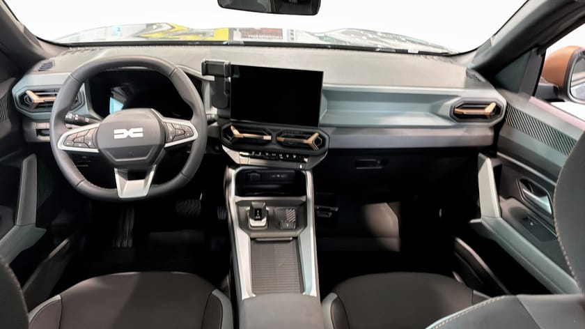 Bild 4 av Dacia Bigster Hybrid 155 EXTREME