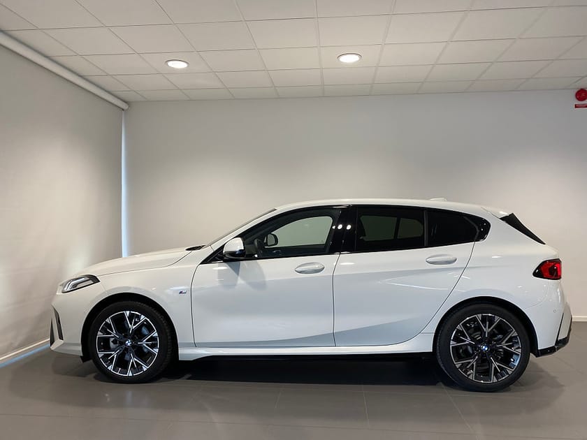 Bild 2 av BMW 120 M-Sport Paket Rattvärme Adaptiv Farthållare