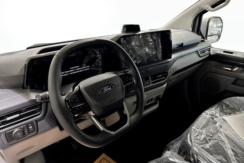 Bild 4 av Ford Transit Custom 320 Skåp Limited 320L 2.0L EcoBlue 170hk 8-växlad automat AWD Diesel