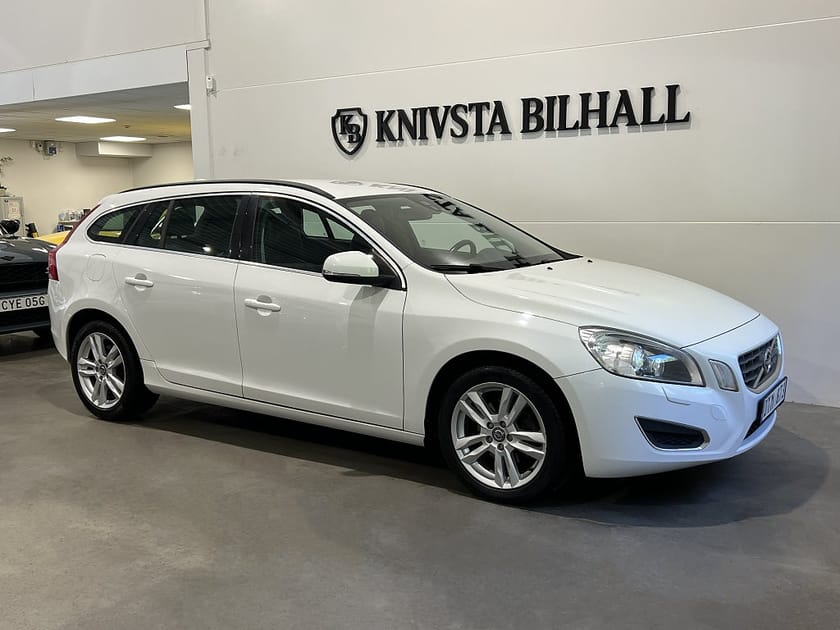 Bild 3 av Volvo V60 D4 Business Edition Pro Moms Kamremsbytt Drag 163hk