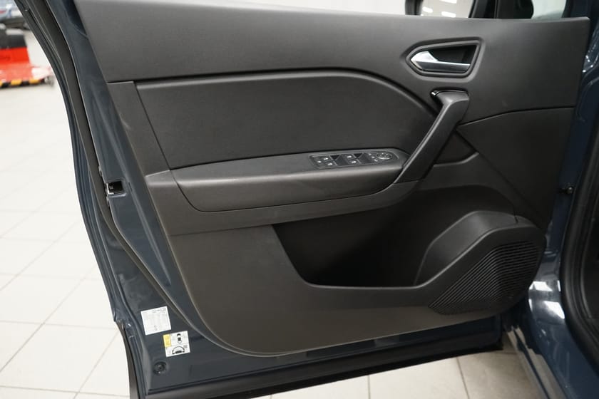 Bild 5 av Renault Captur TCe 140 Equilibre EDC
