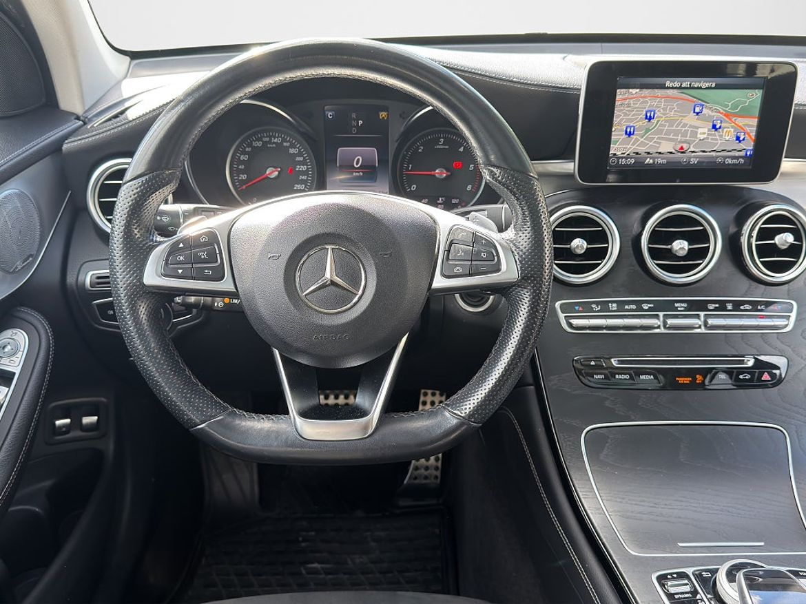 Mercedes-Benz GLC 220 d 4MATIC