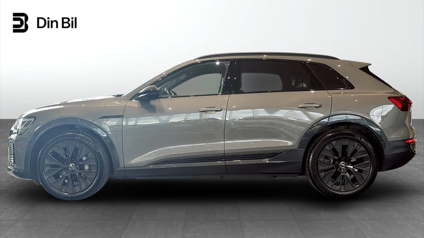 Bild 2 av Audi Q8 55 e-tron quattro S LINE 300KW 408HK / Panorama/ S