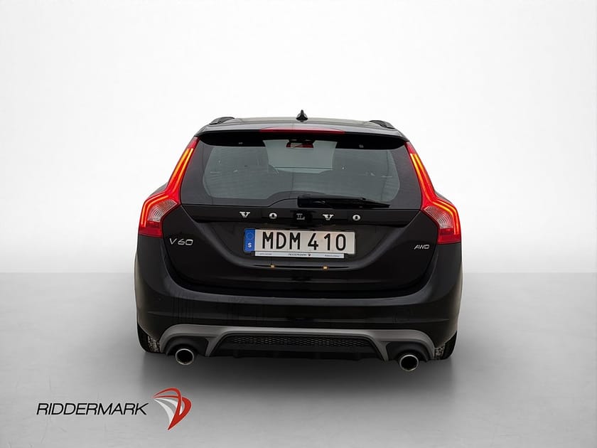 Bild 5 av Volvo V60 D4 AWD 190hk R-Design VOC D-Värm Skinn/Alcantara