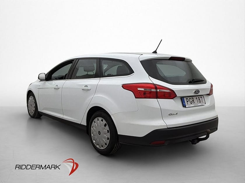 Bild 5 av Ford Focus Kombi 1.5 TDCi Titanium Keyless 2-Zons P-sensorer Drag