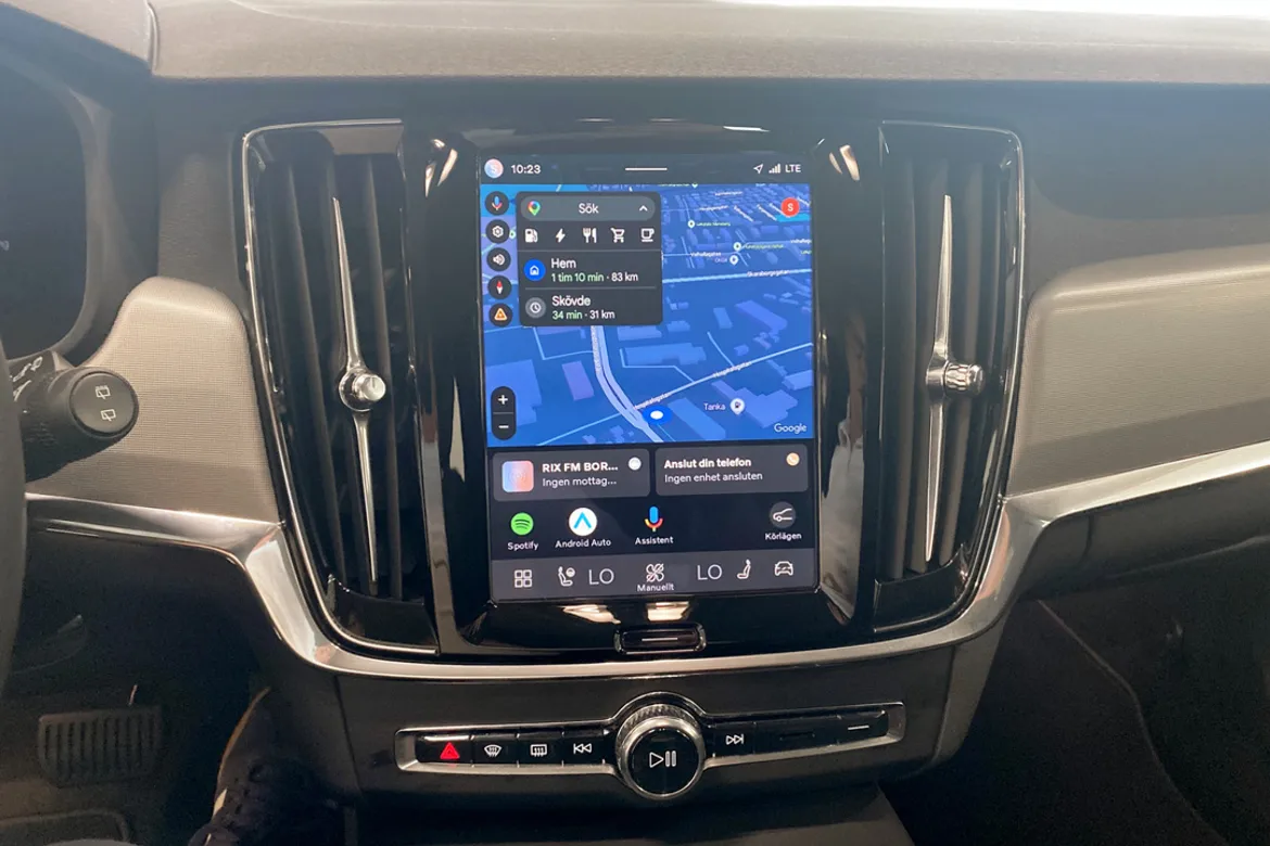 Volvo V90