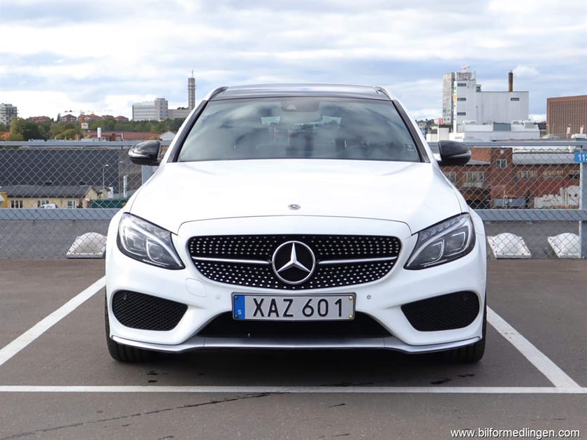 Bild 2 av Mercedes-Benz AMG C 43 T 4MATIC