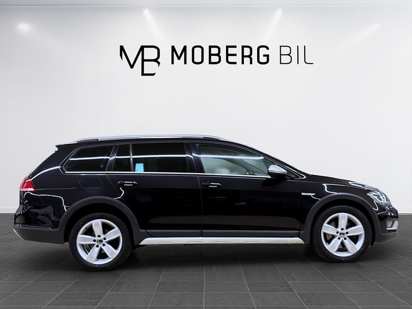 Bild 4 av Volkswagen Golf Alltrack 2.0 TDI 4M 184hk CarPlay PDC