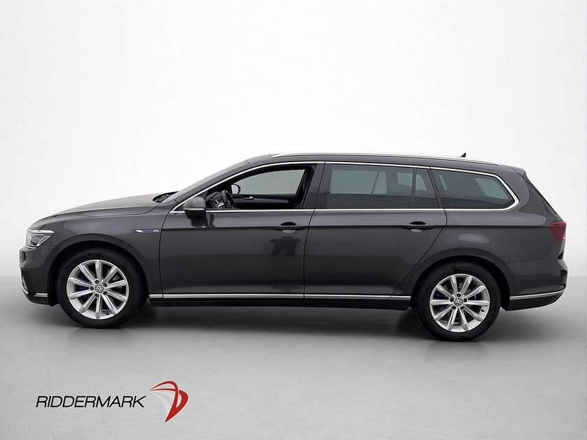 Bild 5 av Volkswagen Passat Sportscombi GTE Executive Panorama Dynaudio Drag MOMS