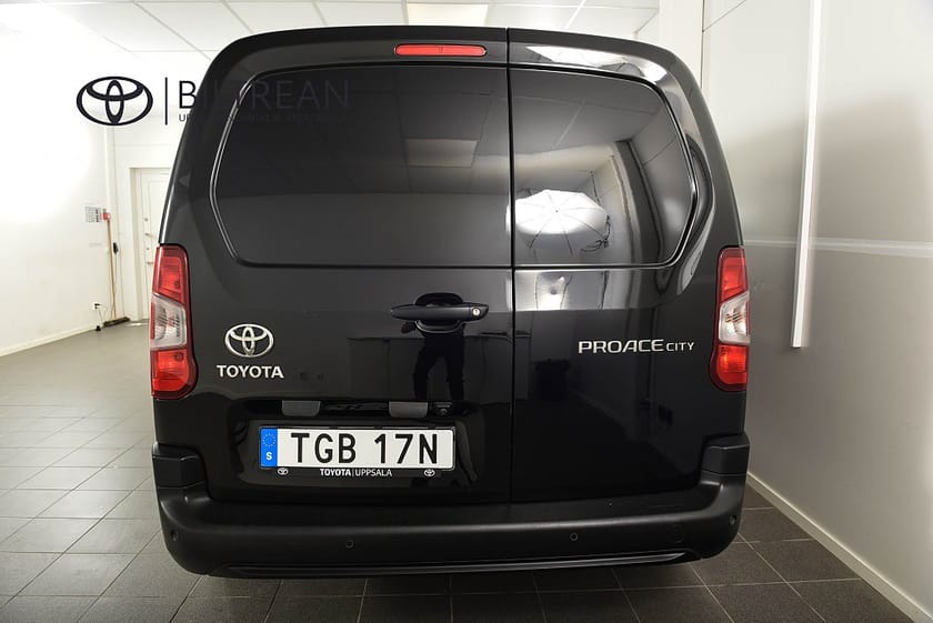 Bild 5 av Toyota ProAce City Long 1.5D Auto Comfort D-värmare Vinterhjul