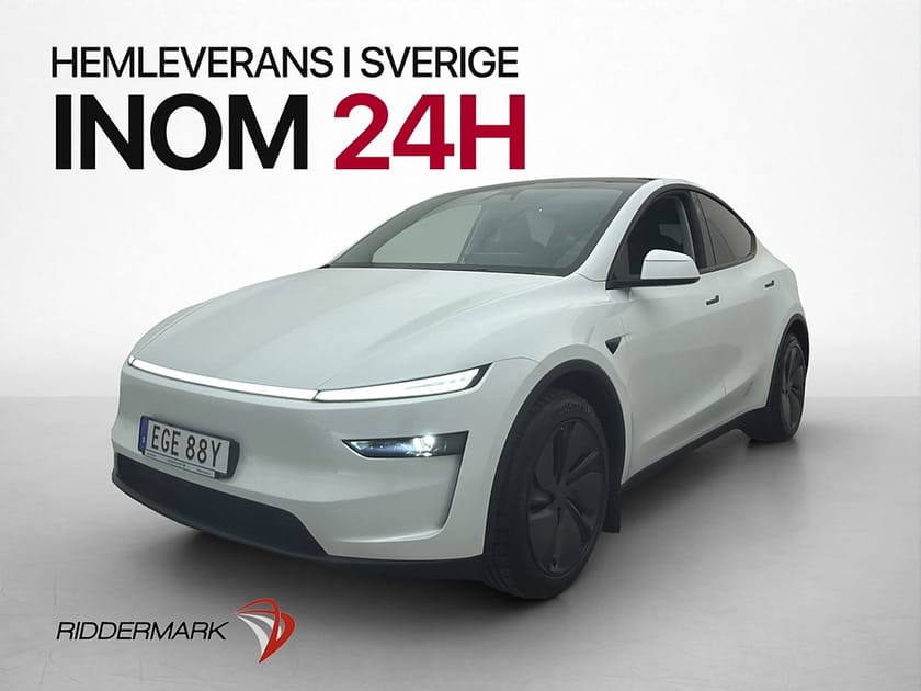 Bild 3 av Tesla Model Y Standard Range RWD Dragkrok Värmepump Pano MOMS