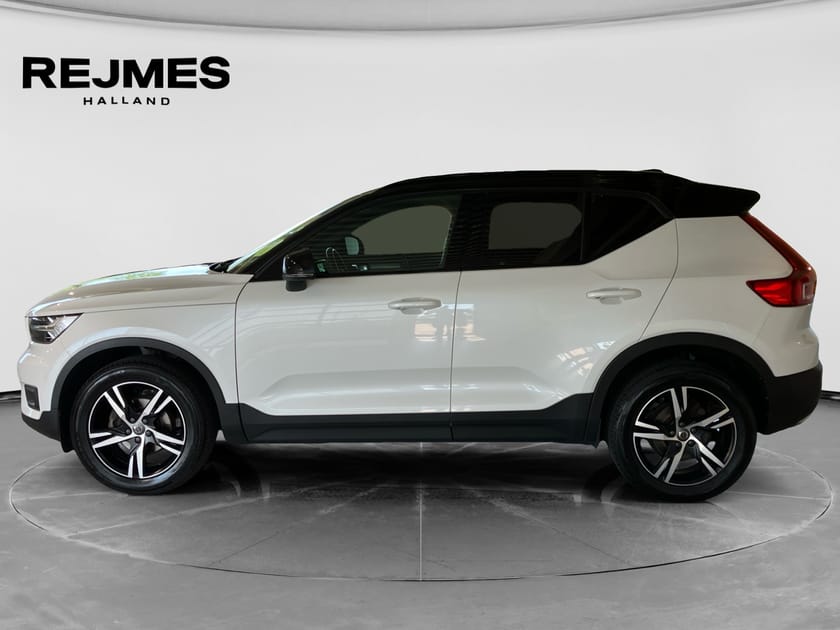 Bild 4 av Volvo XC40 D3 FWD R-Design | Drag | Läder | Panorama |